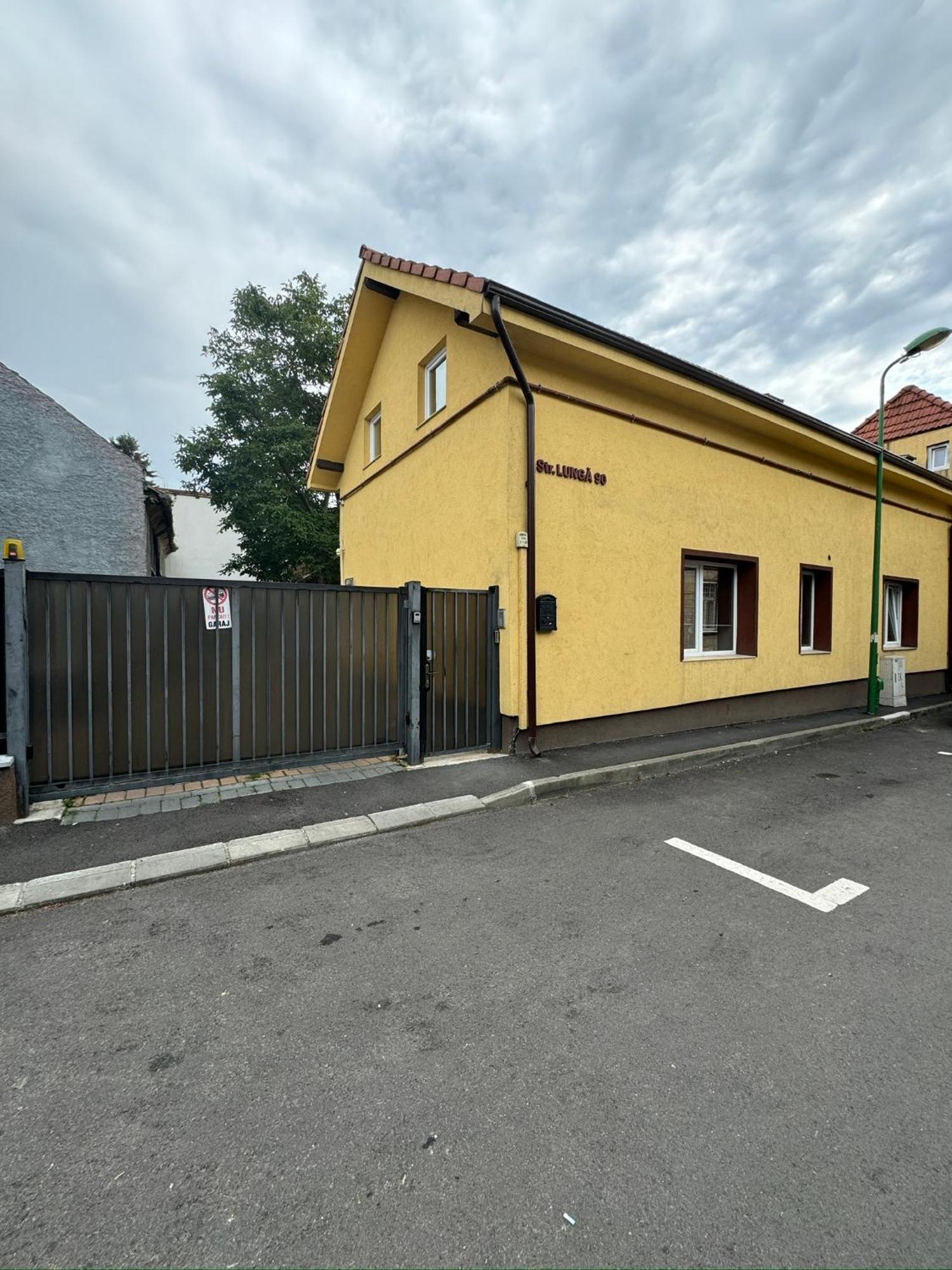 Apartamente De Inchiriat Lucky House براشوف المظهر الخارجي الصورة