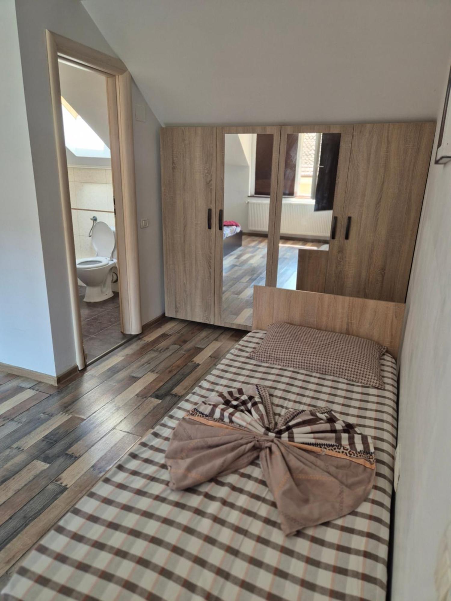 Apartamente De Inchiriat Lucky House براشوف المظهر الخارجي الصورة