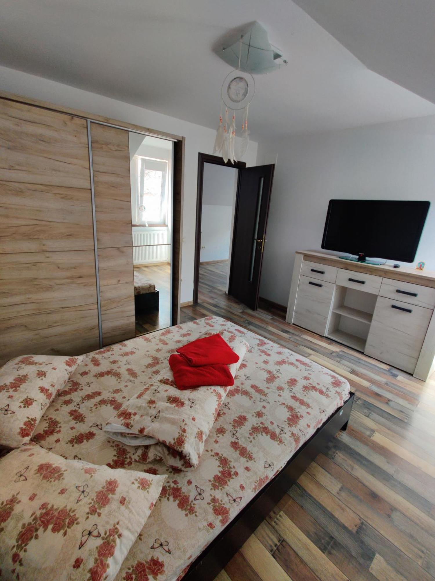 Apartamente De Inchiriat Lucky House براشوف المظهر الخارجي الصورة